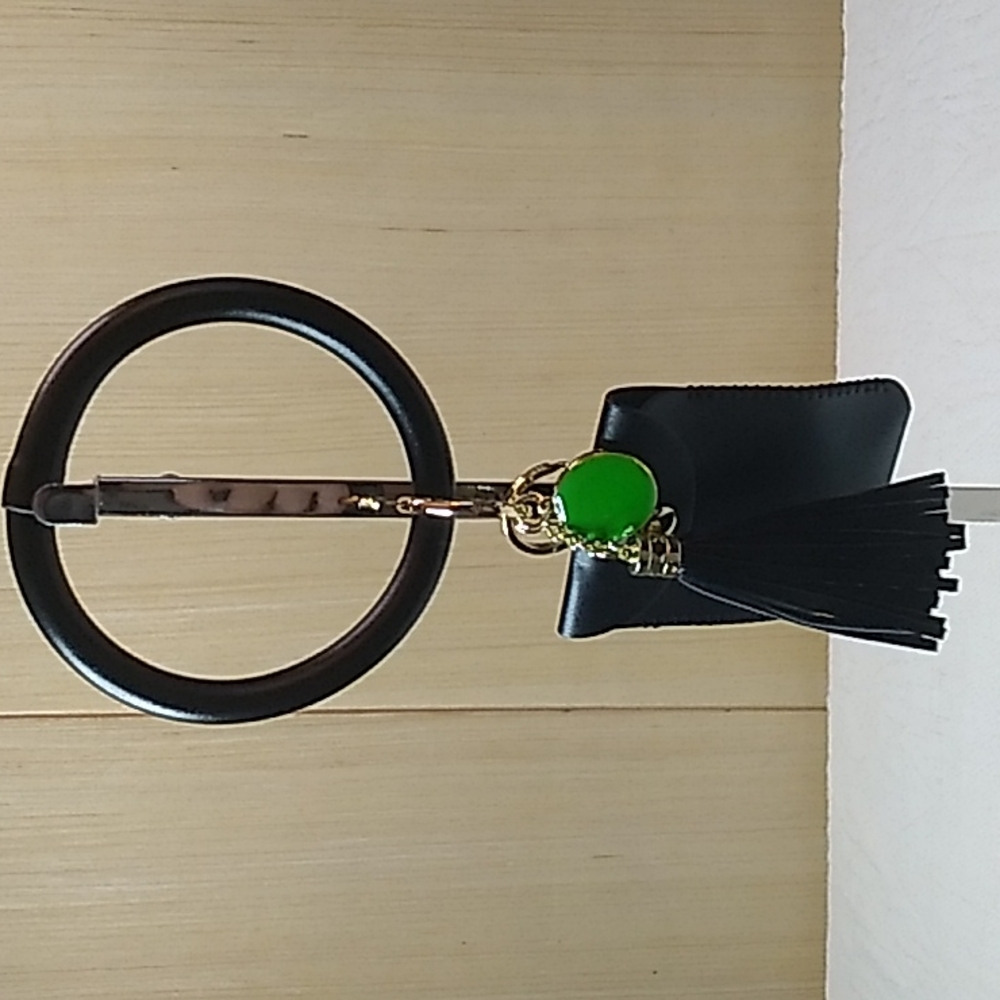 Cocases Key Ring Bracelet & Credit Card Pocket, Tassel Wrist Bangle Black - Picture 8 of 9